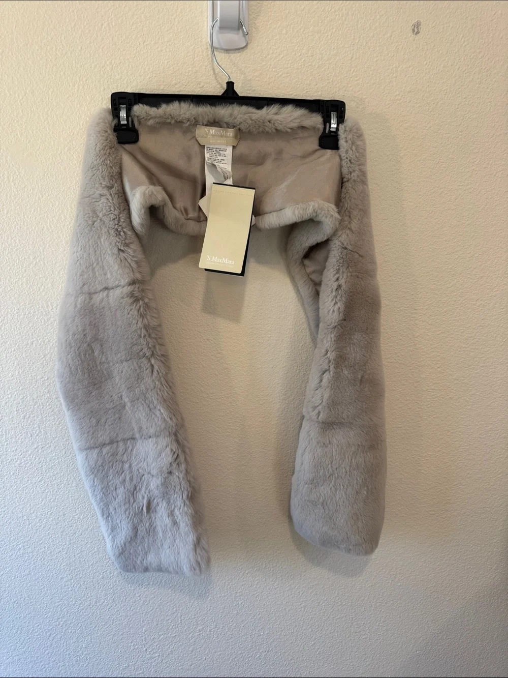 MaxMara Light Gray Real Rabbit Fur Wrap Scarf